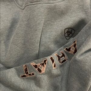 Ariat Men's Gray Sweater